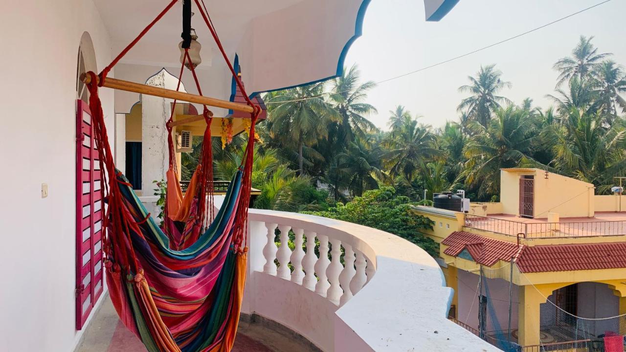Holi-Wood Guesthouse Puducherry Exterior foto