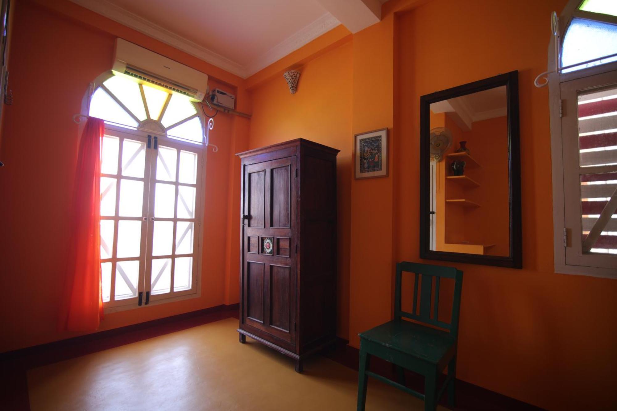 Holi-Wood Guesthouse Puducherry Exterior foto